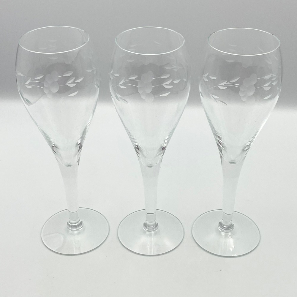 Vintage 1980s Princess House Heritage Etched Wine Glasses Set Of 3 - 8" Floral
